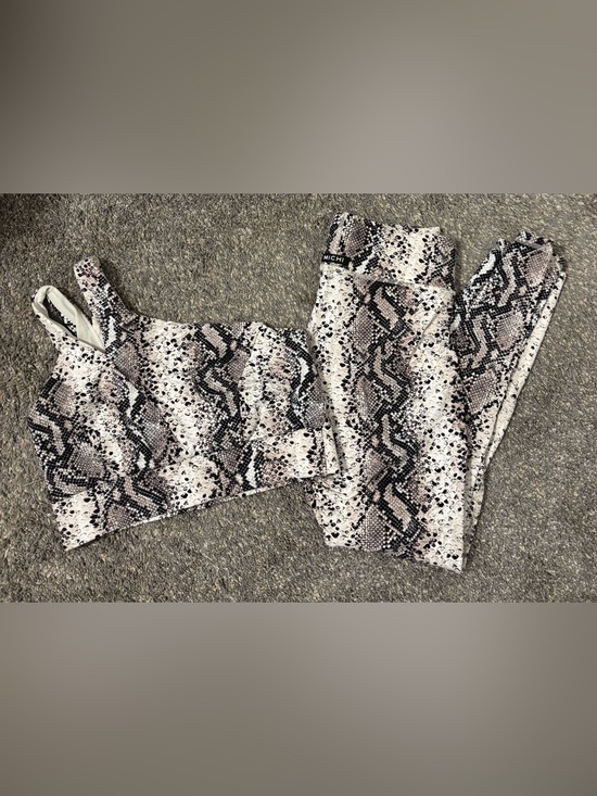 MICHI Pants - MICHI Snake Print High-Waist Leggings and Crop Sports Bra Set - M/L